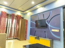 27th floor 2BHK near Viviana Mall with Balcony & Car Parking，位于塞恩的酒店