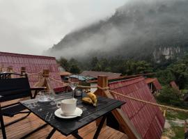 Mimosa Inn Nong Khiaw，位于Nongkhiaw的宾馆