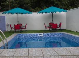 Becky Best Apartments，位于林贝的带泳池的酒店