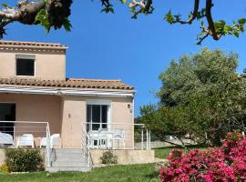 Villa tout confort climatisée 3 chambres，位于Cuttoli-Corticchiato的酒店