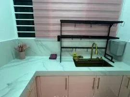 Biladahcinta suites homestay