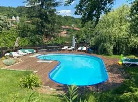 Lavender and Poppy cottages