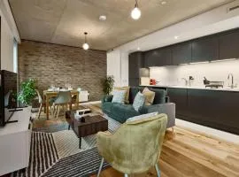 Finlays Yard by Veeve