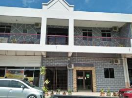 Hotel Tuaran，位于哥打京那巴鲁的酒店