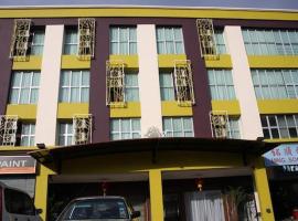 Grand Medallion Hotel