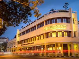 The Chambers Hotel，位于乔治市RMAF巴特沃斯机场 - BWH附近的酒店