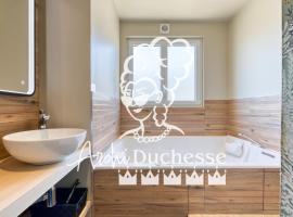 Victoria magnifique appartement spa vue cathédrale，位于鲁昂的酒店