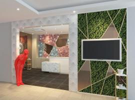 S Hotel