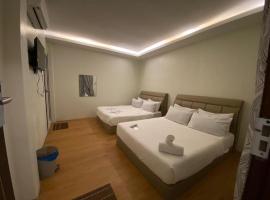 Pine Boutique Hotel，位于Batu Gajah的酒店