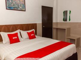 OYO 89851 Leila Hotel