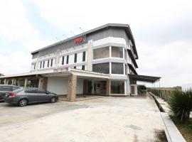 OYO 89888 DZ Residence Guest House，位于Kampong Gua的酒店
