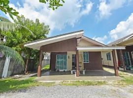 OYO HOME 90646 Casaria Paka Homestay，位于Paka的酒店