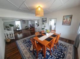 Queensland Charm in Maryborough，位于玛丽伯勒的酒店