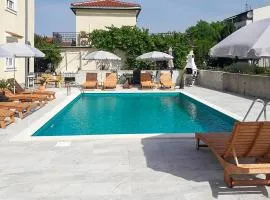 Amazing Apartment In Lopar With Wifi