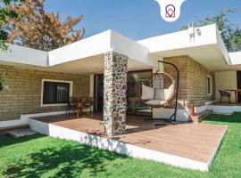 Luxury Bungalow Lake view Cajititlan，位于Cajititlán的酒店