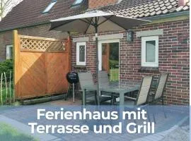 Ferienhaus Oll Smee 9 Huus EEN mit Terrasse, Grill und kleinem Garten