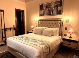 Hotel Boutique Patio Andaluz Cali Granada，位于卡利的酒店