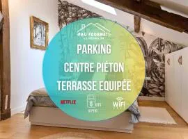 Maison et appartement attenant pour 10 personnes avec terrasse, cour et parking