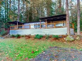 WatersView Tree House