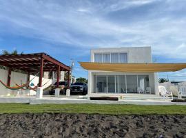 Ohana House，位于El Rosario La Muerte的酒店