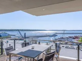 Müritzsonne - Apartment in der Hafenresidenz mit Balkon & Wellness