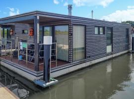 Mermaid-Hausboote 2，位于莱利斯塔德的酒店