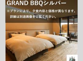 Hotel 4CROWNS-GRAND ブロンズプラン，位于胜山市的滑雪度假村