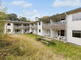 Nice Apartment In Dueodde，位于阿灵厄的酒店
