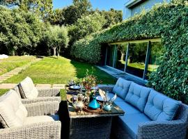 Mountain View Villa - Heated Pool & AC - Quinta da BellaVista，位于圣塔伦的酒店