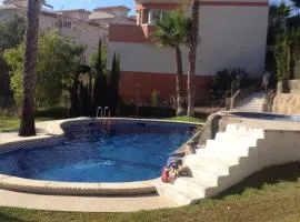 FAMILY TOWNHOUSE VILLAMARTIN VERDEMAR