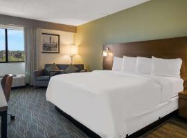 Radisson Hotel Grand Rapids Riverfront，位于大急流城的酒店