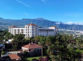 Gran Hotel Taoro，位于拉克鲁斯的酒店