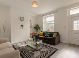 Chapel House, M65, Hospital, Good Parking