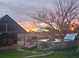 Tamboti Farm Accommodation，位于楚梅布的酒店