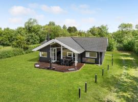 3 Bedroom Lovely Home In Nakskov，位于纳克斯考的酒店