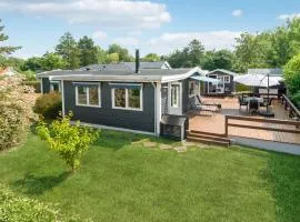 Stunning Home In Jægerspris With Kitchen