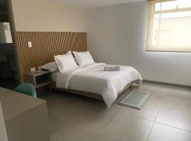 Hotel las Olas Yumbo，位于Yumbo的酒店