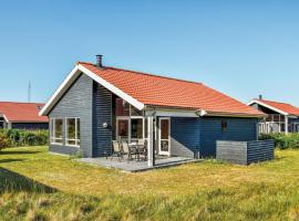 Three-Bedroom Holiday Home In Ulfborg，位于乌尔夫堡的酒店