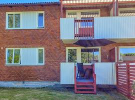 Beautiful Apartment In Hyltebruk，位于Hyltebruk的酒店