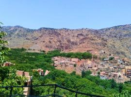 Gîte akioud mazik，位于伊姆利尔的酒店