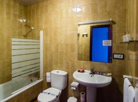 奥桑多马尔酒店，位于桑亨霍的酒店