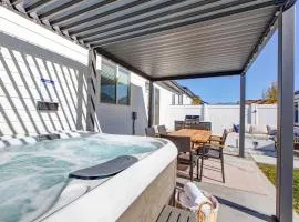 Hot Tub, Heber Home, Pet-Friendly, Games, Sleeps 13 Guest!