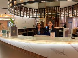 Grand Hotel&Casino Vía Dorada，位于帕丘卡德索托的酒店