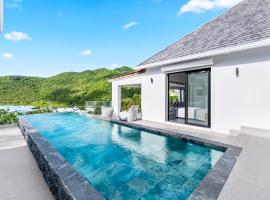 Villa prestigieuse avec vue spectaculaire sur l Anse Marcel，位于Anse Marcel 的酒店