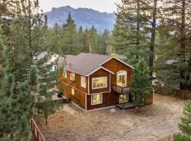 Blitzen by AvantStay Pet-Friendly Tahoe Retreat