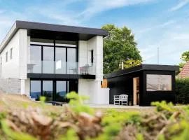 Three-Bedroom Holiday Home In Borkop