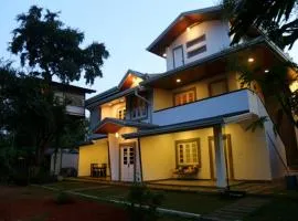 The Tree House VIP Cottage Anuradhapura