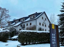 霍斯基斯内岑卡酒店，位于Hynčice pod Sušinou的酒店