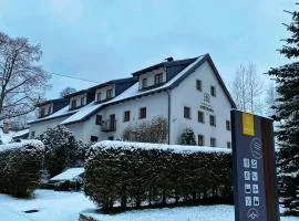 霍斯基斯内岑卡酒店