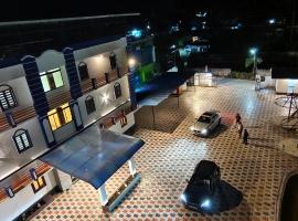 Rose County Apartments & Resort Thekkady，位于提喀迪的酒店